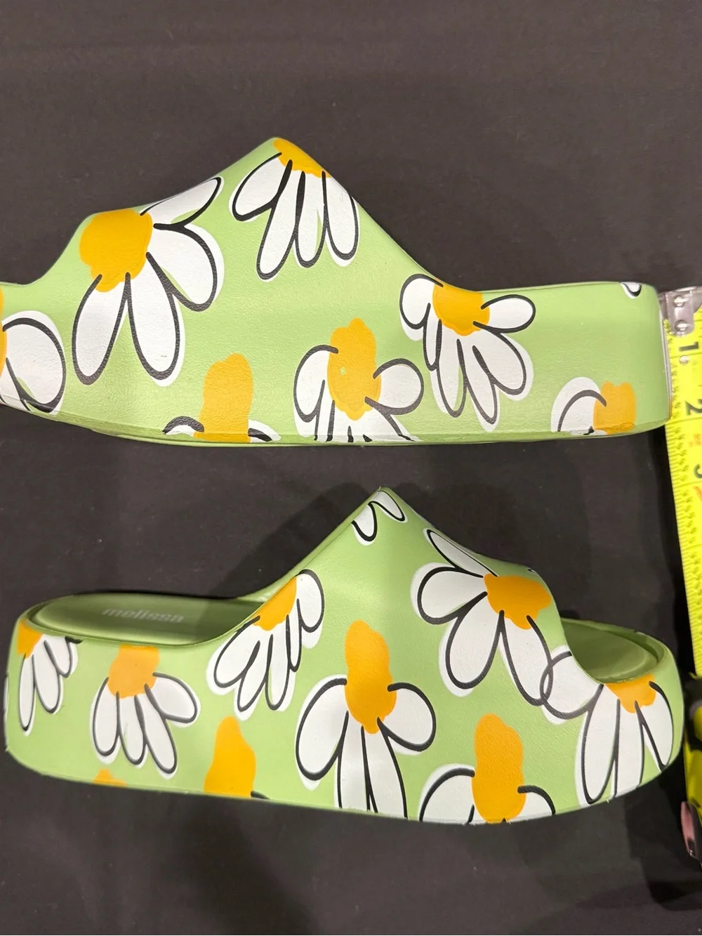 Melissa Green Daisy Print Slides | US 5 | Worn Once